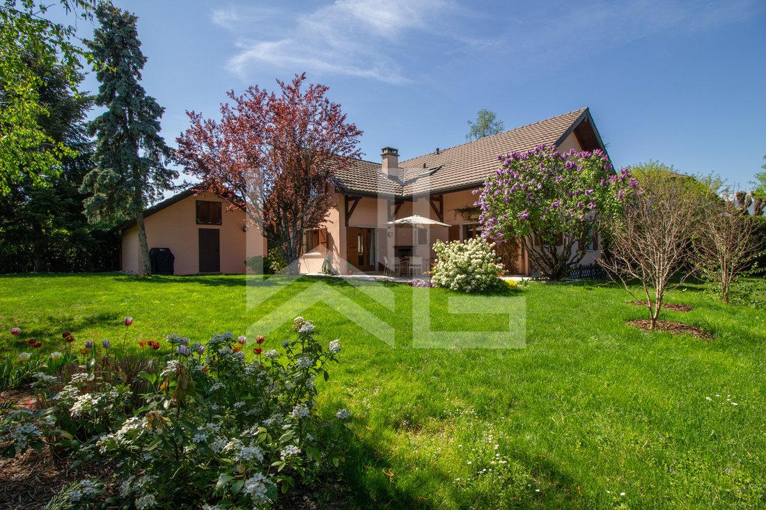 Charmante Liegenschaft Im Herzen Von Founex