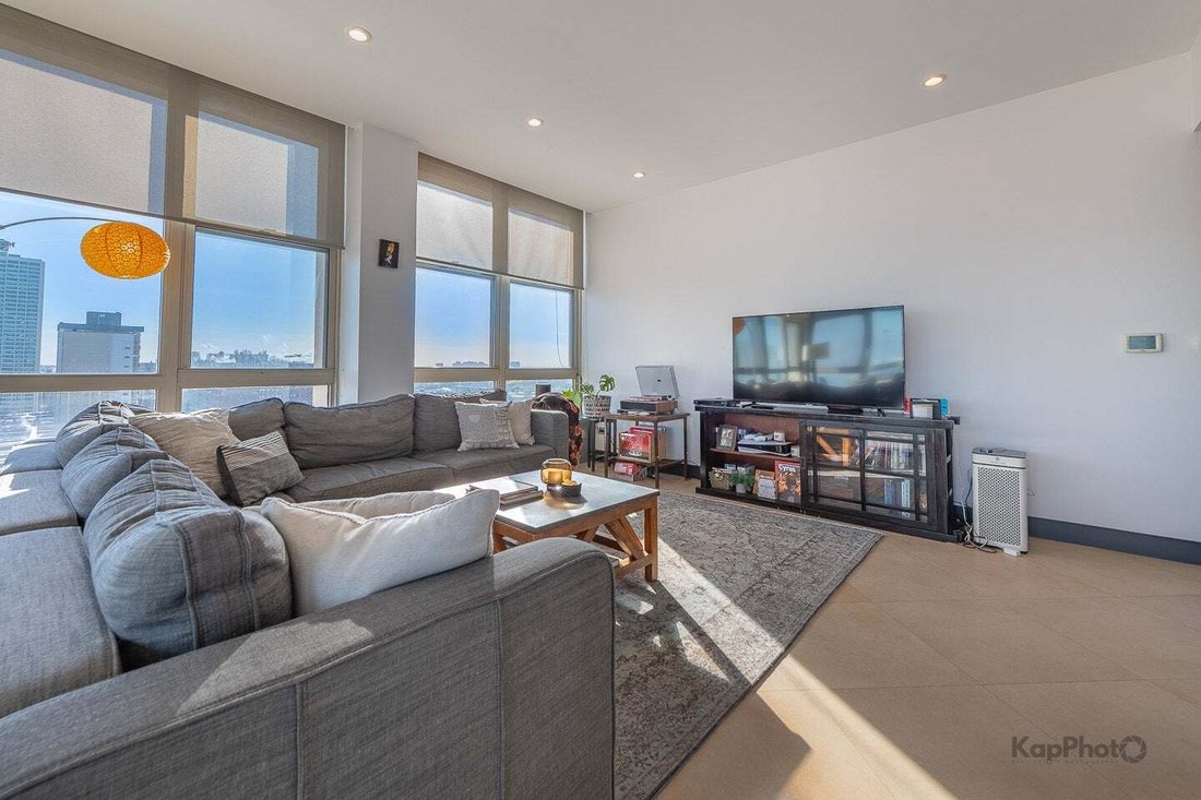 Condo in Chicago, Illinois, United States 5 - 17021854