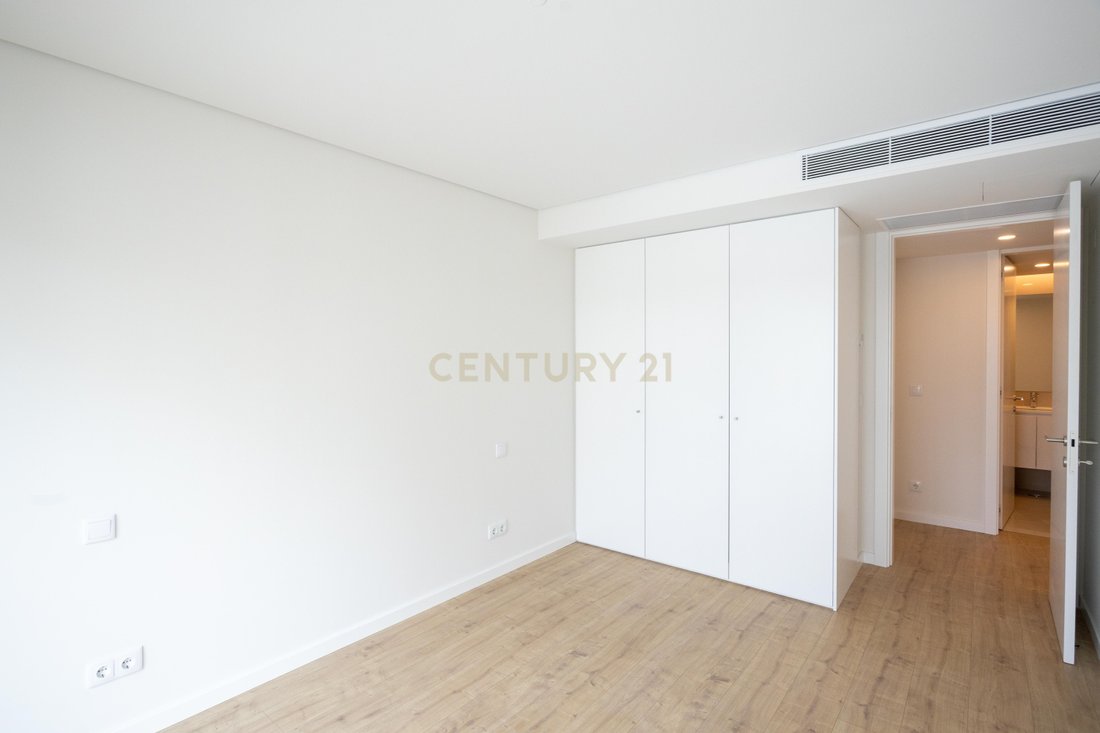 Apartment in Areeiro, Lisbon, Portugal 3 - 17023322