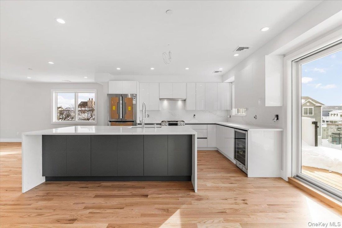 House in Long Beach, New York, United States 4 - 16978723