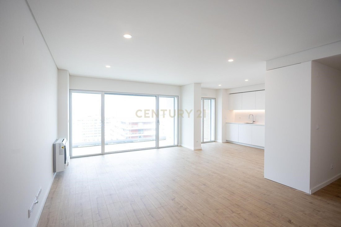 Apartment in Areeiro, Lisbon, Portugal 2 - 17023364