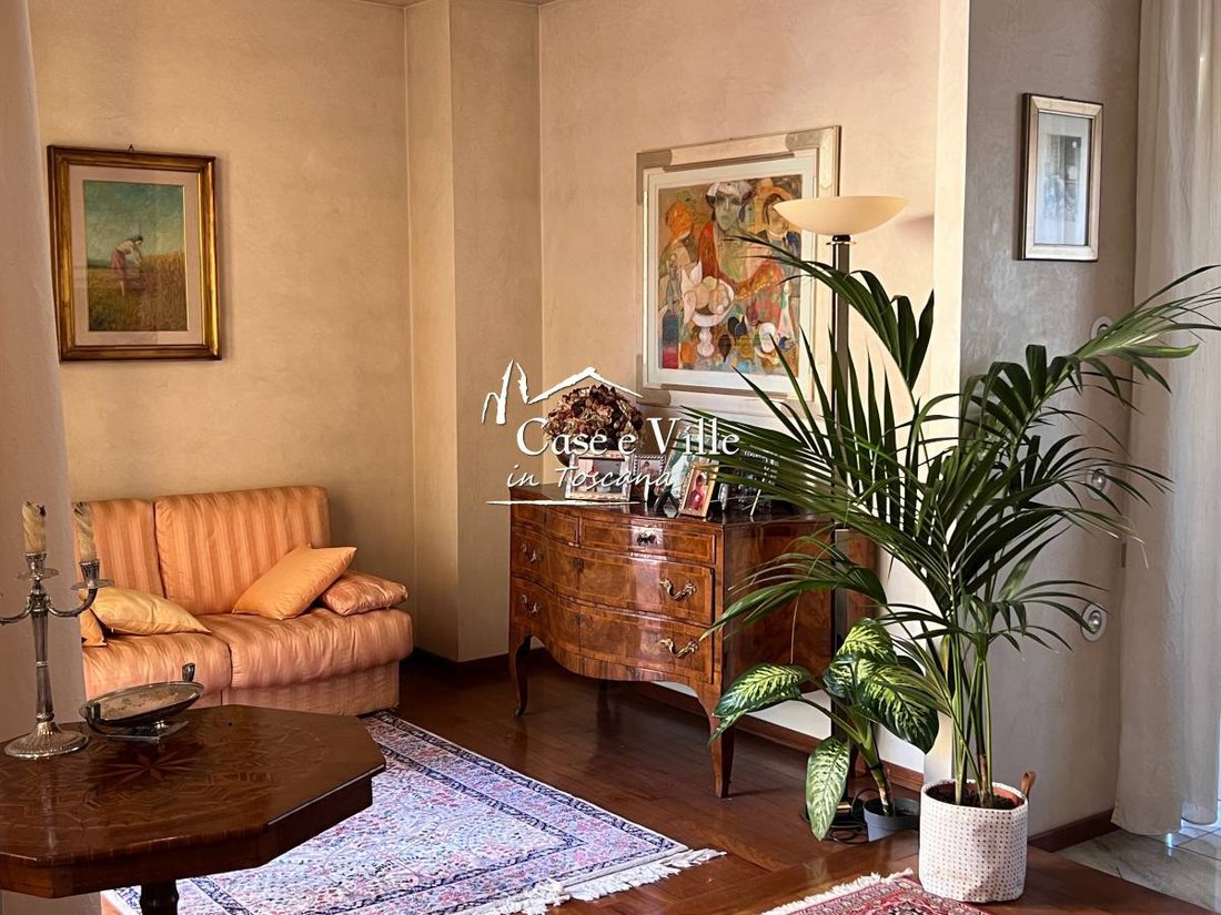 Villa in Prato, Tuscany, Italy 3 - 17022647