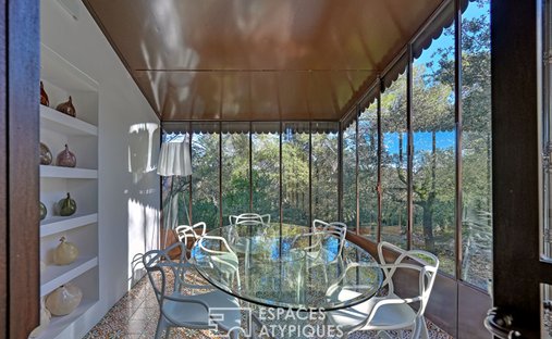 Château 1330 M² Sur 13 Ha Proximité Nimes