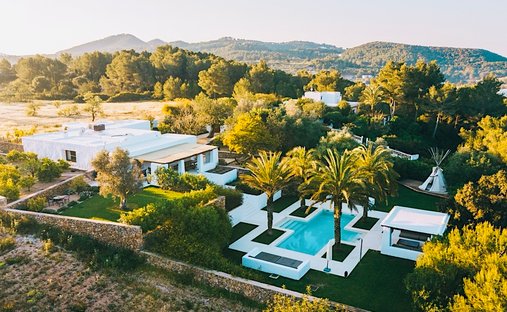 Villa à Santa Gertrudis de Fruitera, Santa Eulària des Riu, Îles Baléares 1