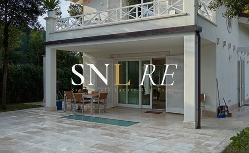 Villa in Center, Forte dei Marmi, Tuscany 1