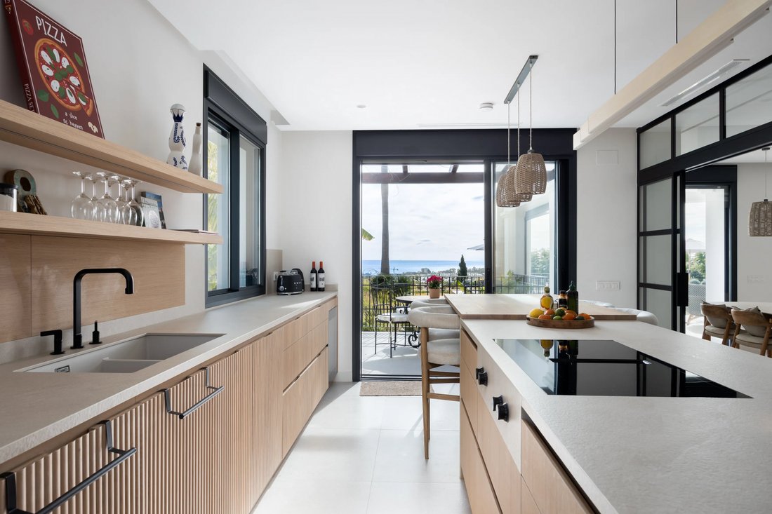 Villa in Cancelada, Estepona, Andalusia 5 - 17025676