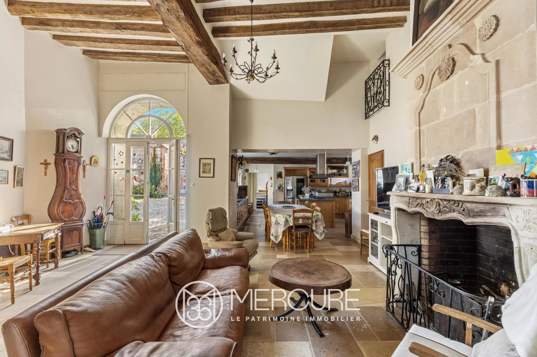Estate in Longpont-sur-Orge, Ile-de-France, France 5 - 16608239