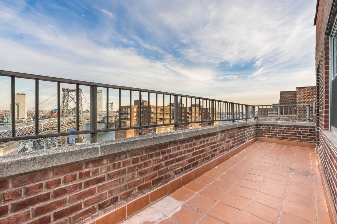 Co Op in New York, New York, United States 5 - 17025319
