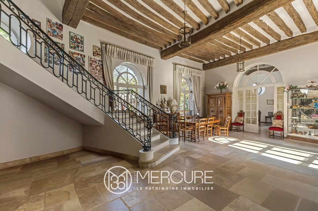 Estate in Longpont-sur-Orge, Ile-de-France, France 3 - 16608239