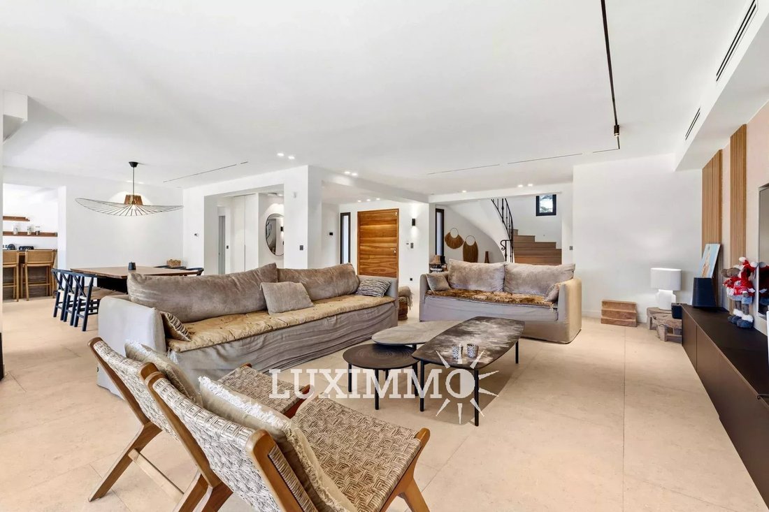 Villa in Mougins, Provence-Alpes-Côte d'Azur, France 5 - 17023087
