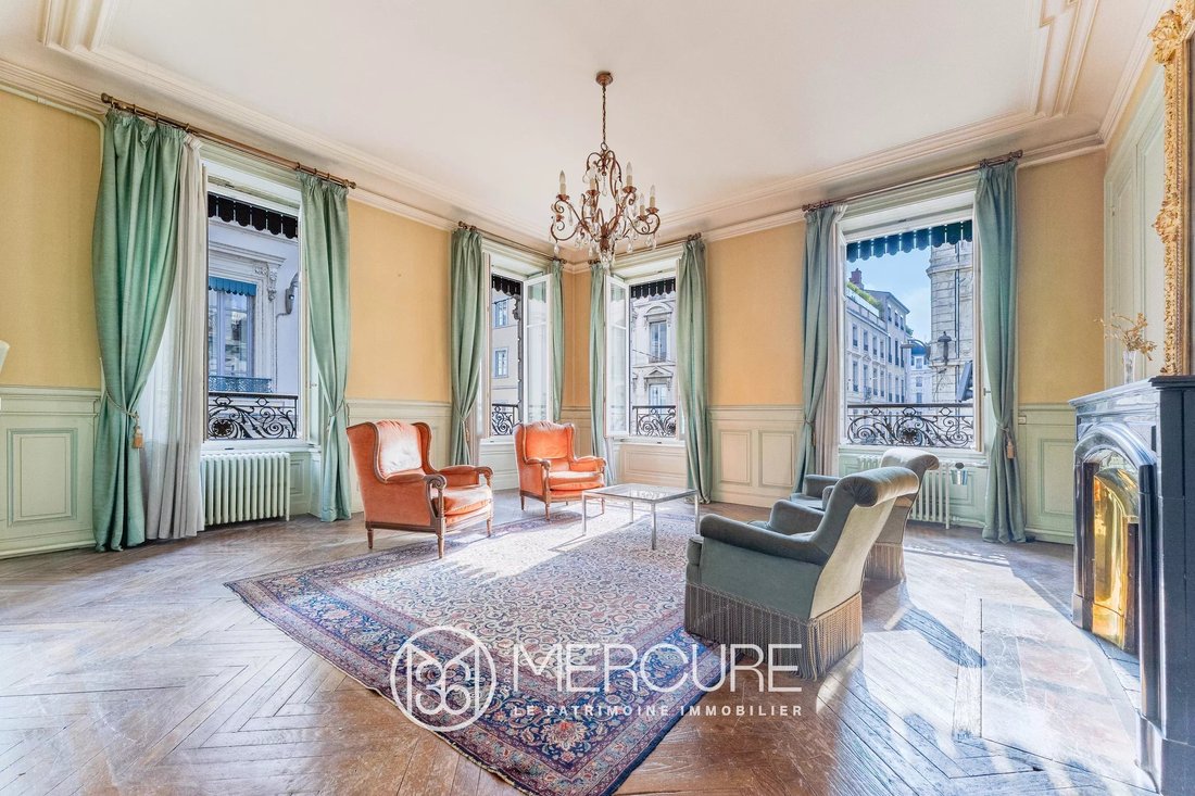Apartment in Bellecour-Ainay, Lyon 2e Arrondissement, Lyon 2 - 16461870
