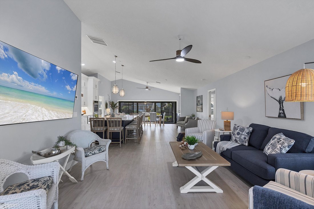 Venice, Florida, United States 5 - 17025545