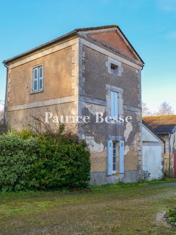 Castle in Blaye, Nouvelle-Aquitaine, France 2 - 17025333