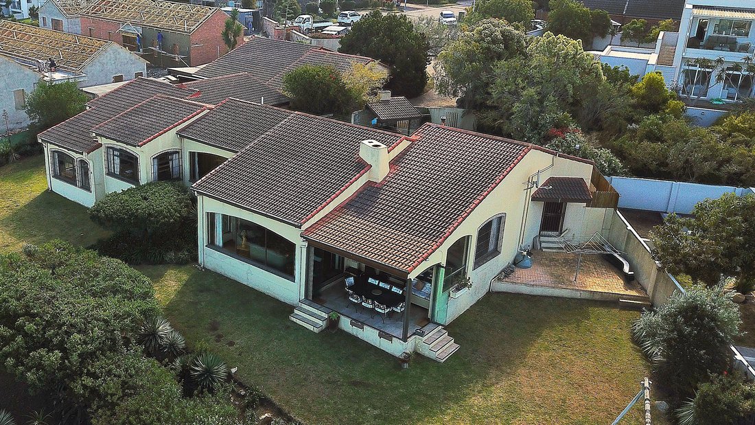 Country House in Plettenberg Bay, Western Cape, South Africa 1 - 17026371