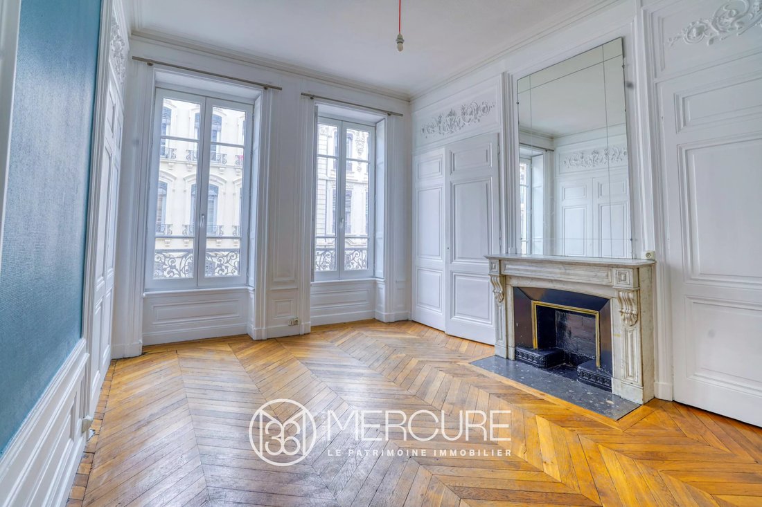 Apartment in Bellecour-Ainay, Lyon 2e Arrondissement, Lyon 5 - 15208666