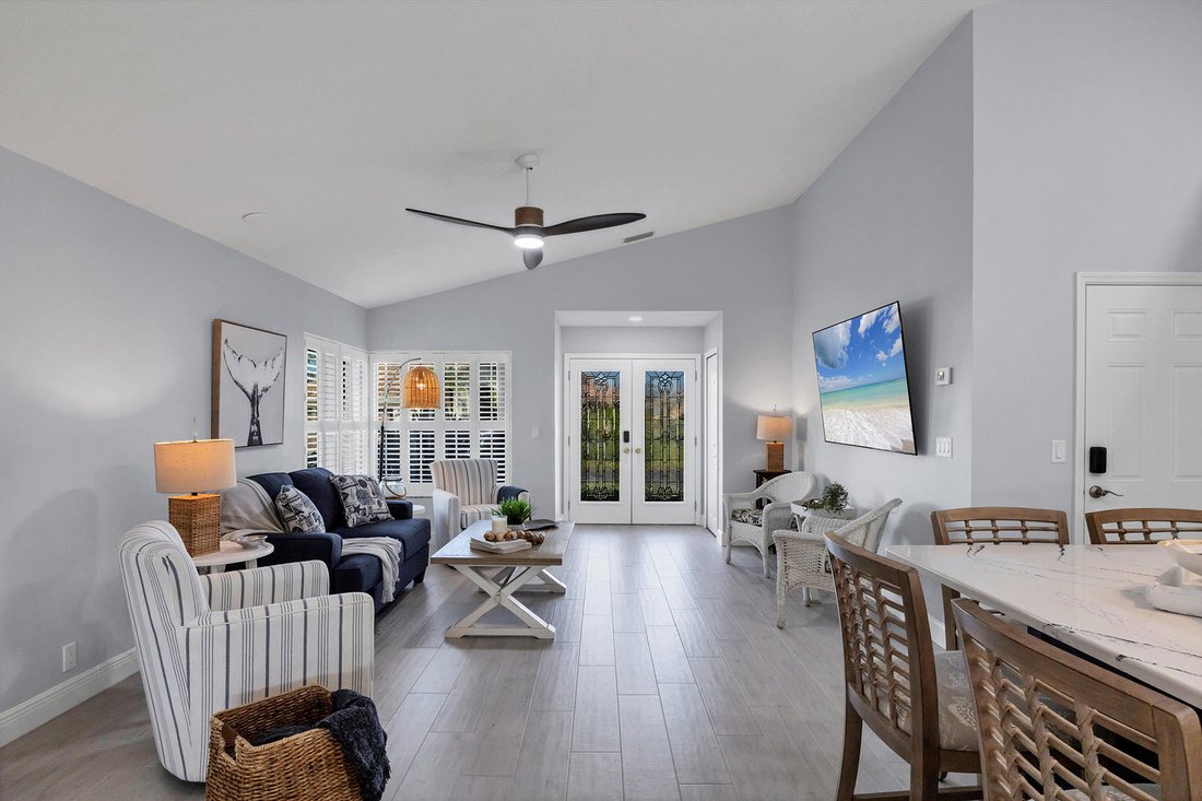 Venice, Florida, United States 4 - 17025545
