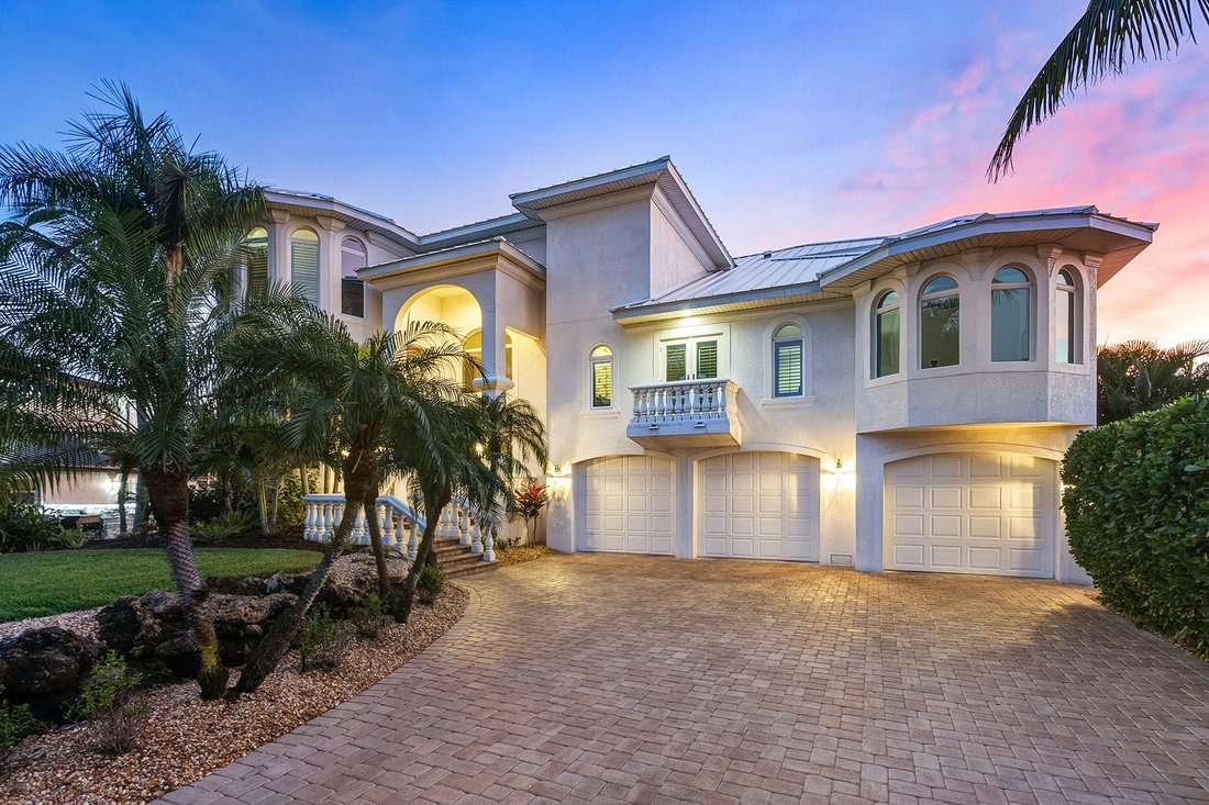 Sarasota, Florida, United States 1 - 17025748
