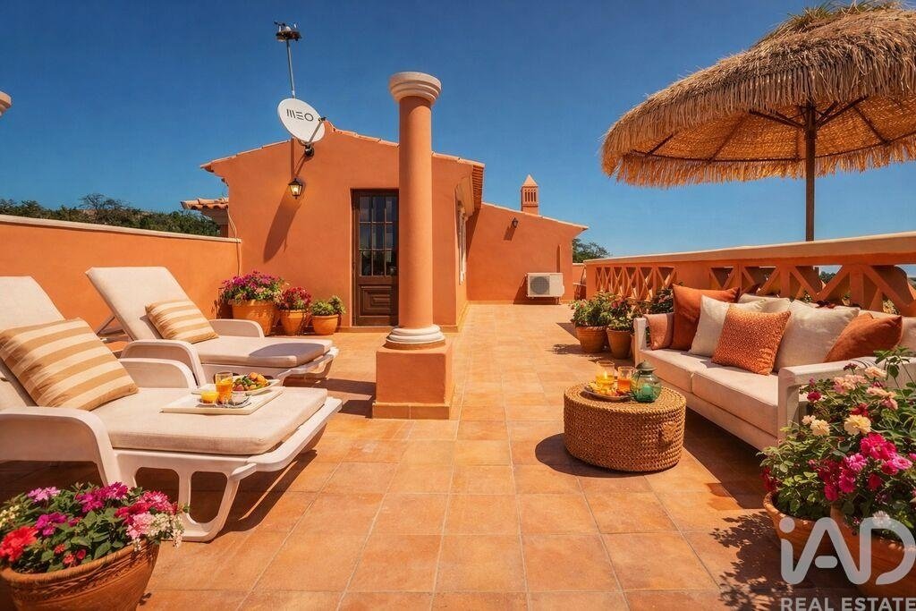 Townhouse in Santa Barbara de Nexe, Algarve, Portugal 1 - 16020202