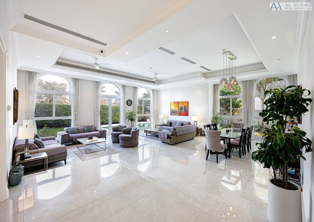 Villa in Jumeirah Golf Estates, Dubai, United Arab Emirates 4 - 17025361