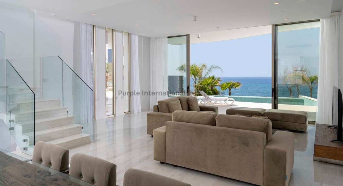 Villa in Kissonerga, Paphos, Cyprus 1 - 15235703