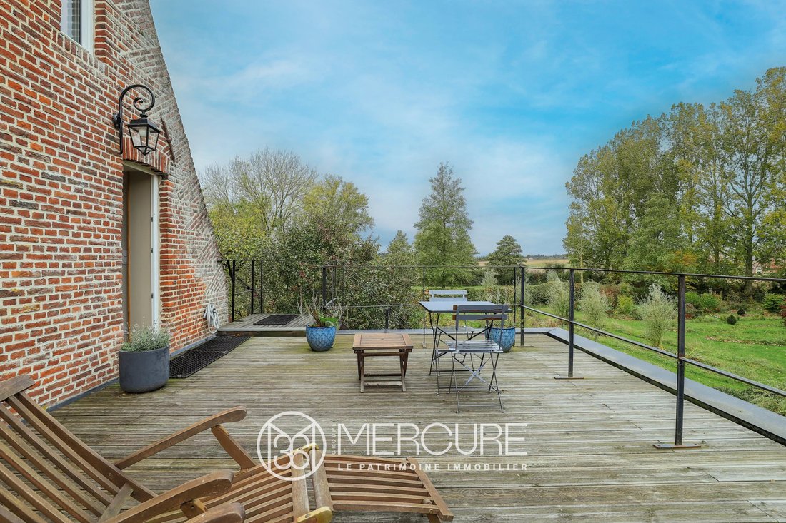 Bavinchove, Hauts-de-France, France 4 - 16473500