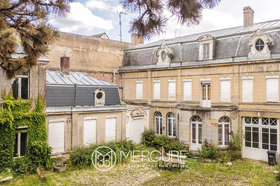 Townhouse in Le Quesnoy, Hauts-de-France, France 5 - 16277698