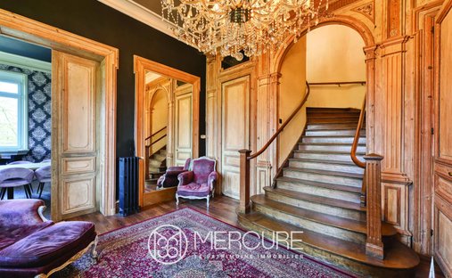Estate in Nord Est, Avesnes-sur-Helpe, France 1