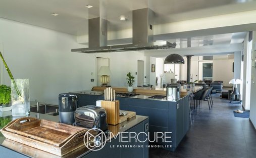 Castle, Valenciennes