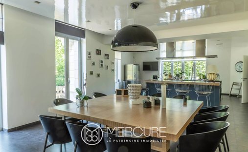 Castle, Valenciennes