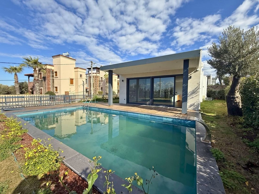 Villa in Yalıkavak, Muğla, Turkey 1 - 17030200