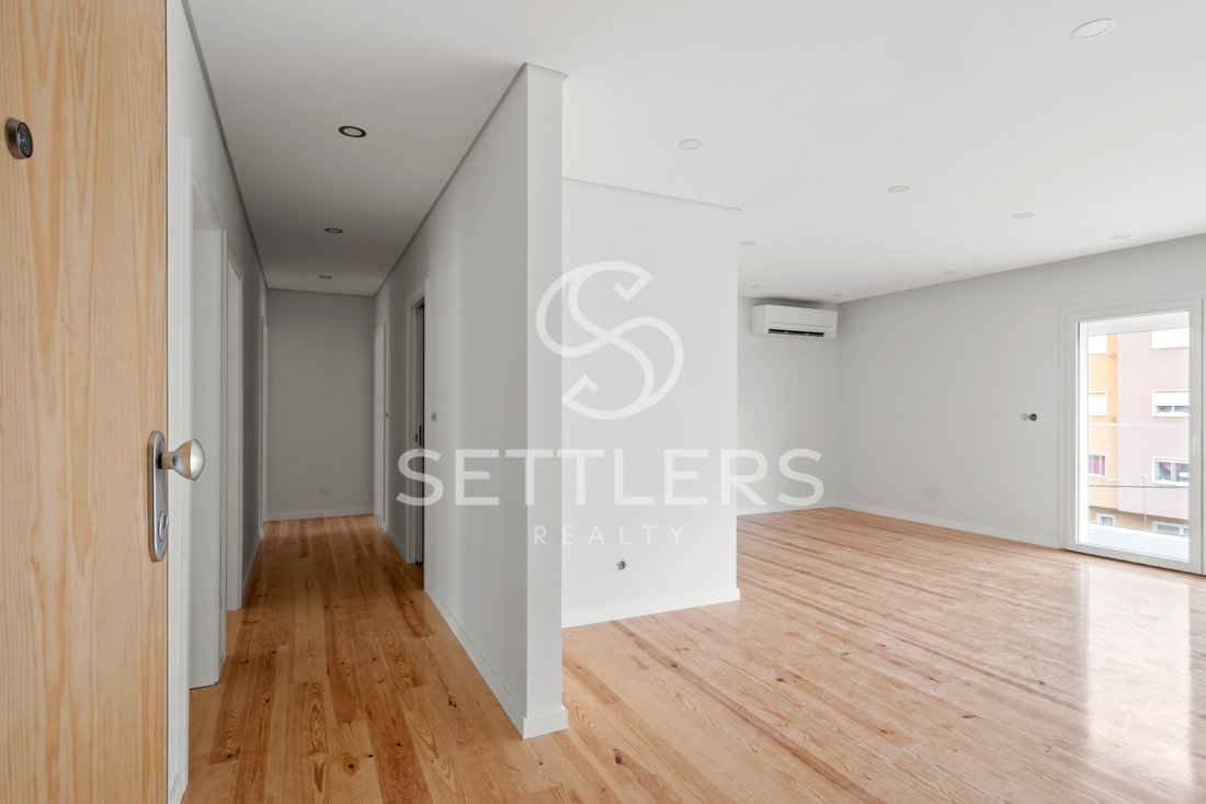 Apartment in Estoril, Cascais e Estoril, Lisbon 2 - 16135651