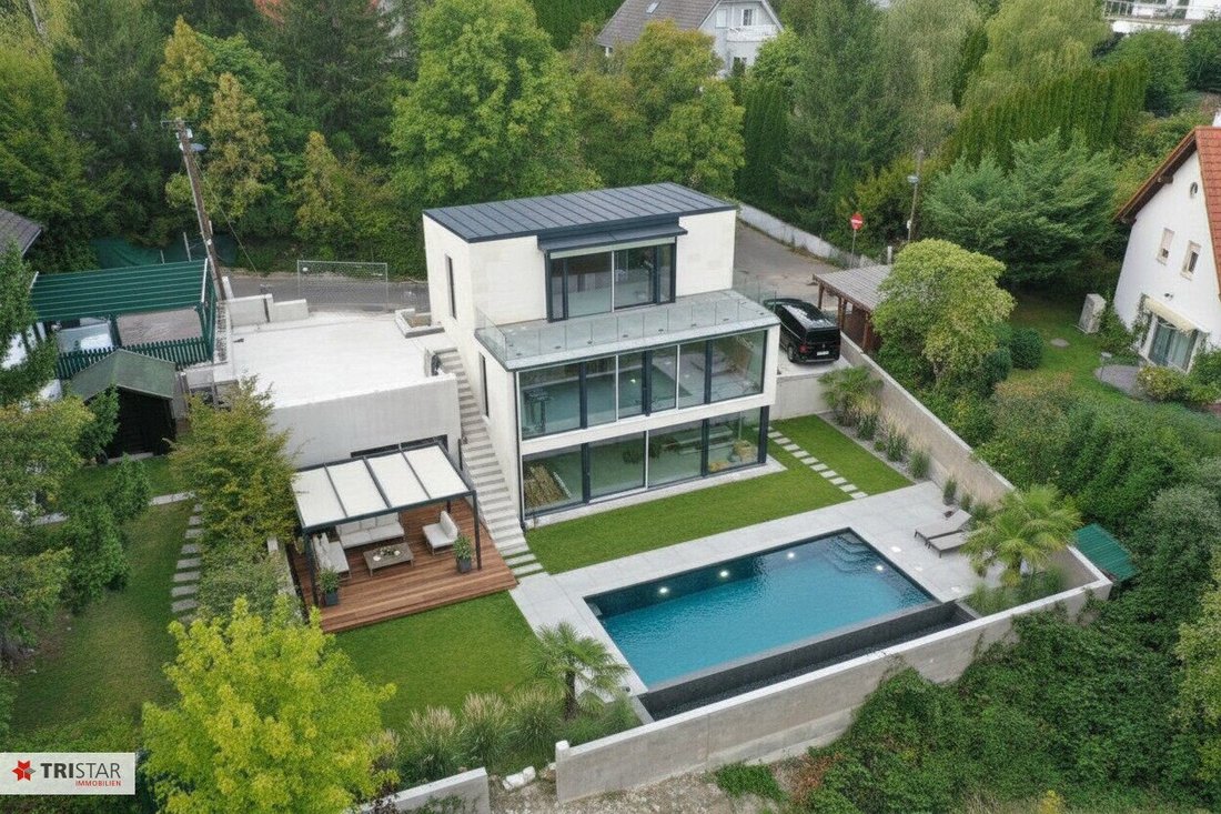 House in Vienna, Wien, Austria 2 - 17031711