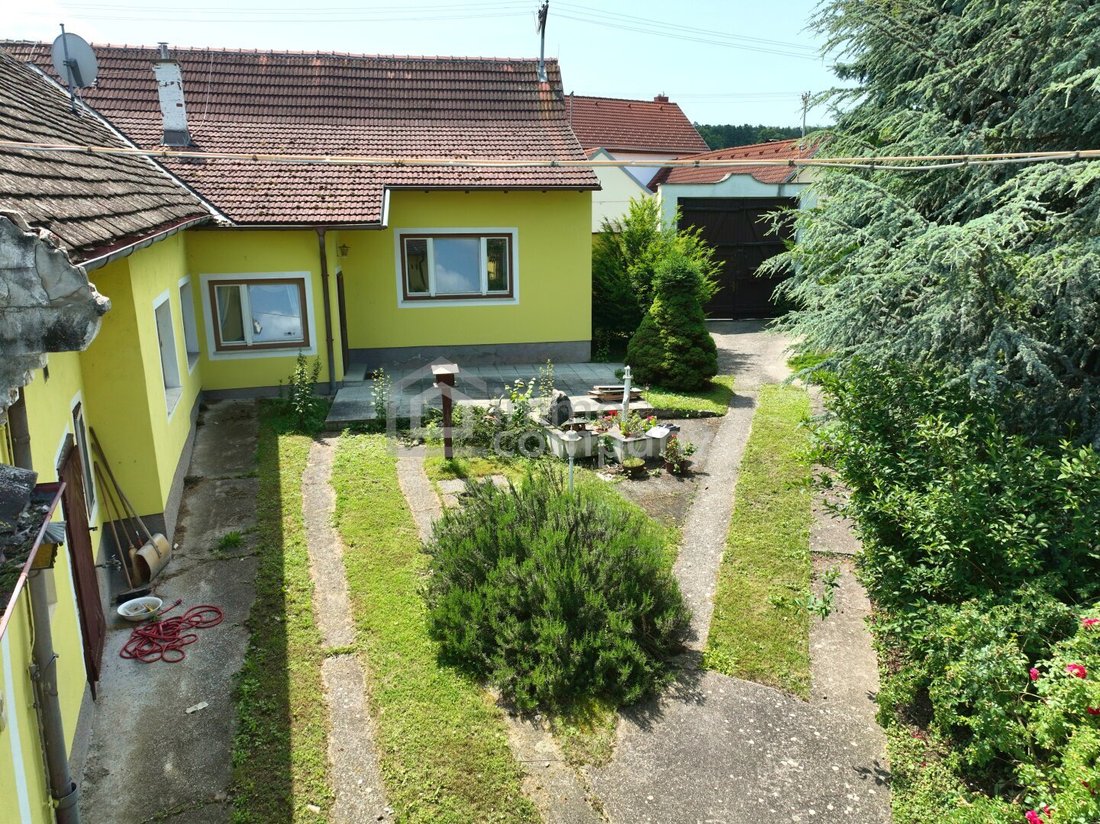 Maison à Mannersdorf am Leithagebirge, Basse-Autriche, Autriche 2 - 16450792