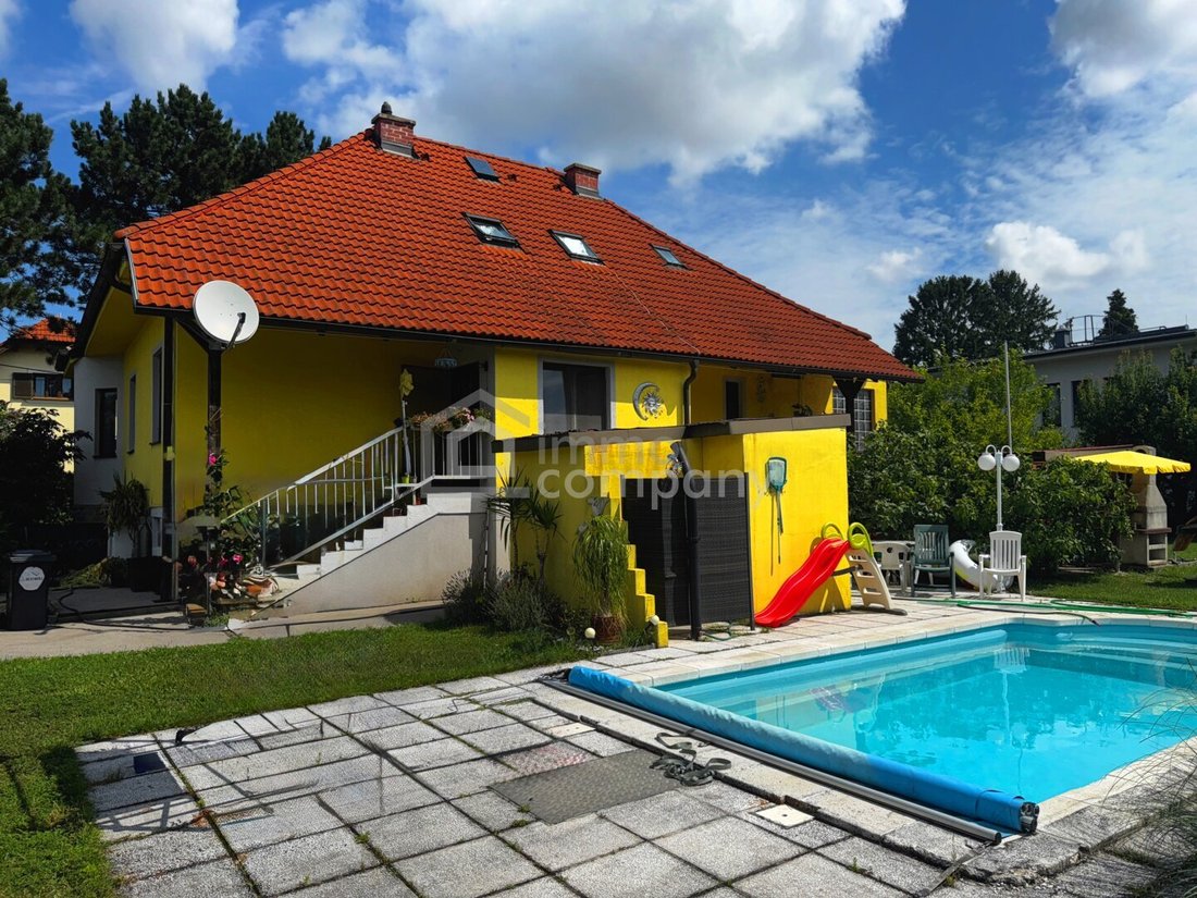 House in Vienna, Wien, Austria 1 - 17030921