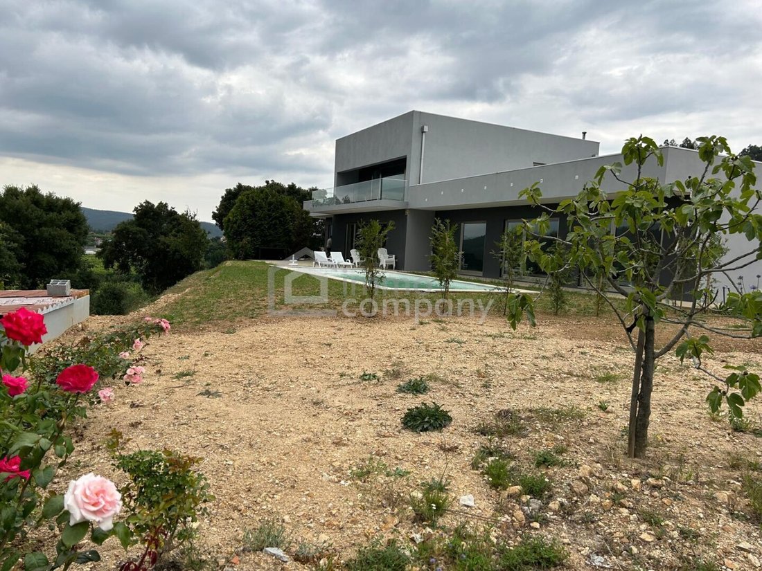 Villa in Sobrado e Bairros, Aveiro District, Portugal 1 - 16451983