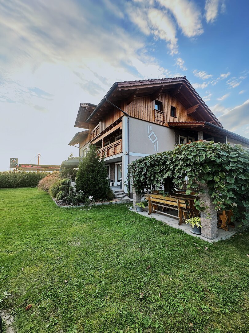 Mauerkirchen, Upper Austria, Austria 3 - 17031304