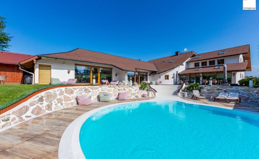 Villa in Puchkirchen am Trattberg, Oberösterreich, Österreich 1