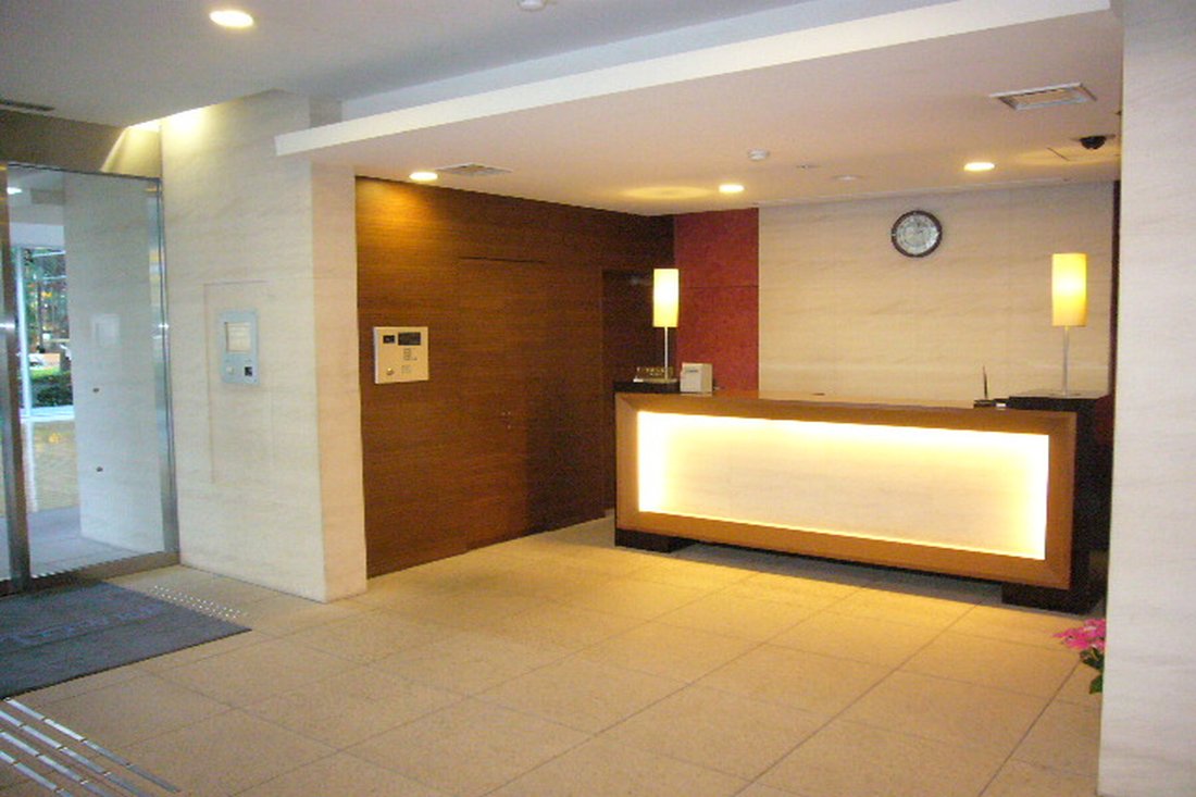 Condo in Chiyoda City, Tokyo, Japan 3 - 17029614