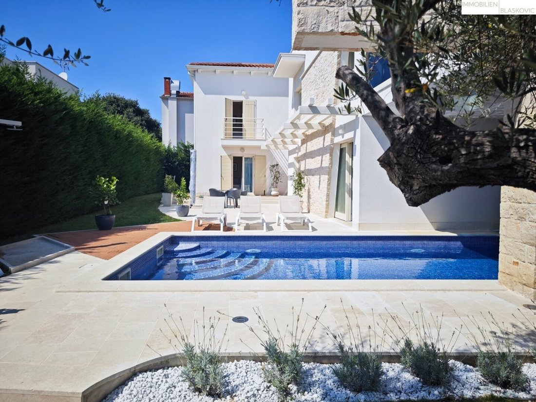 Villa in Musalez, Istria County, Croatia 1 - 17032274