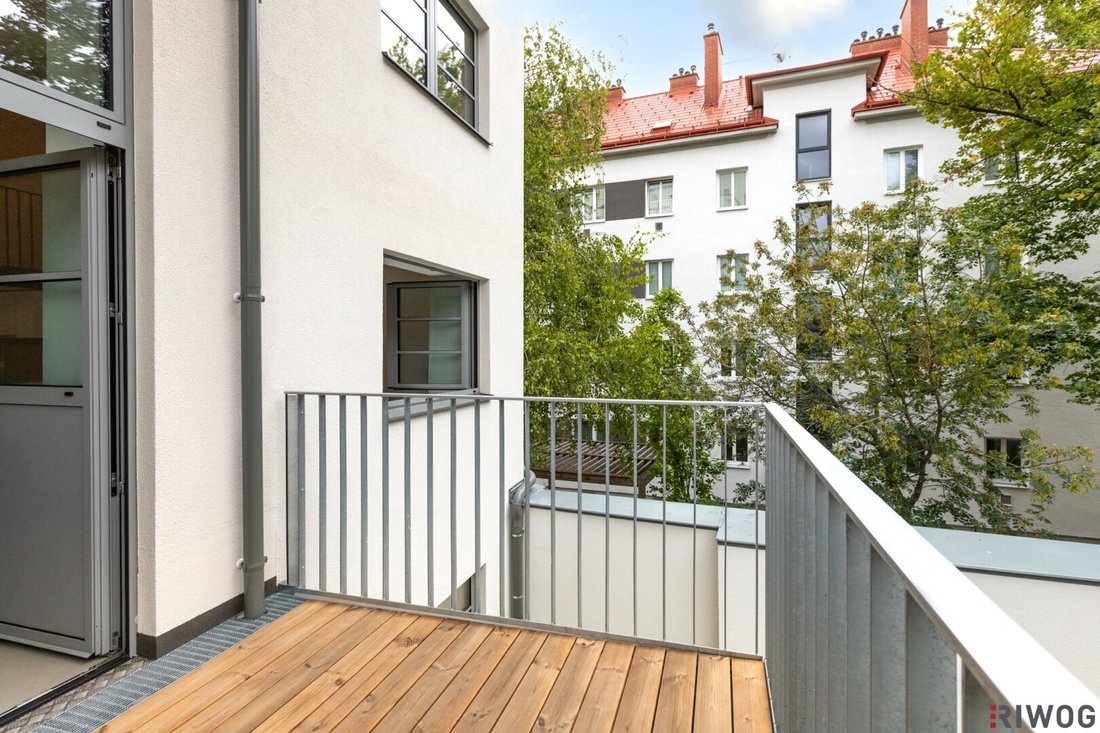 Vienna, Wien, Austria 3 - 16425261
