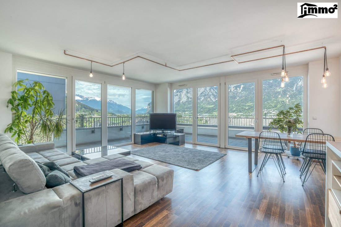 Ihr Logenplatz über Innsbruck! 3 Zimmer Terrassenwohnung Mit Penthouse Flair