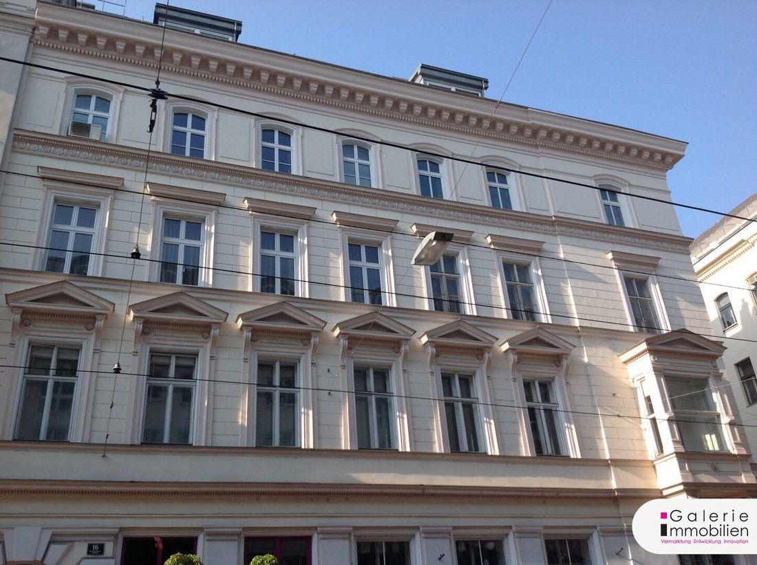 Vienna, Wien, Austria 2 - 16427510