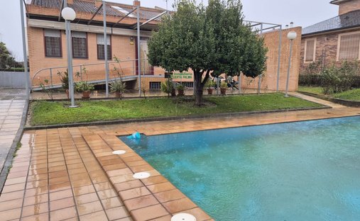 Chalet in Badajoz, Extremadura, Spain 1