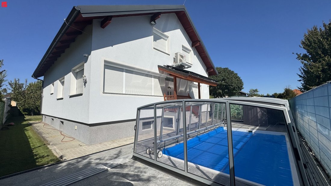 Groß-Enzersdorf, Lower Austria, Austria 2 - 17033811