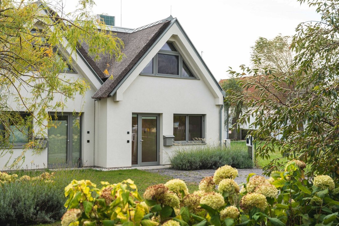Bungalow in Weiden am See, Burgenland, Austria 1 - 17035676