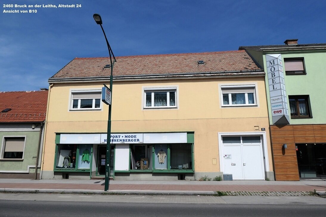 House in Bruck an der Leitha, Lower Austria, Austria 1 - 17034148