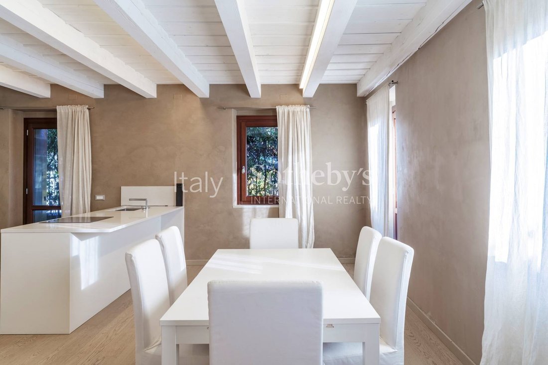 House in Sant'Ambrogio di Valpolicella, Veneto, Italy 3 - 17034336