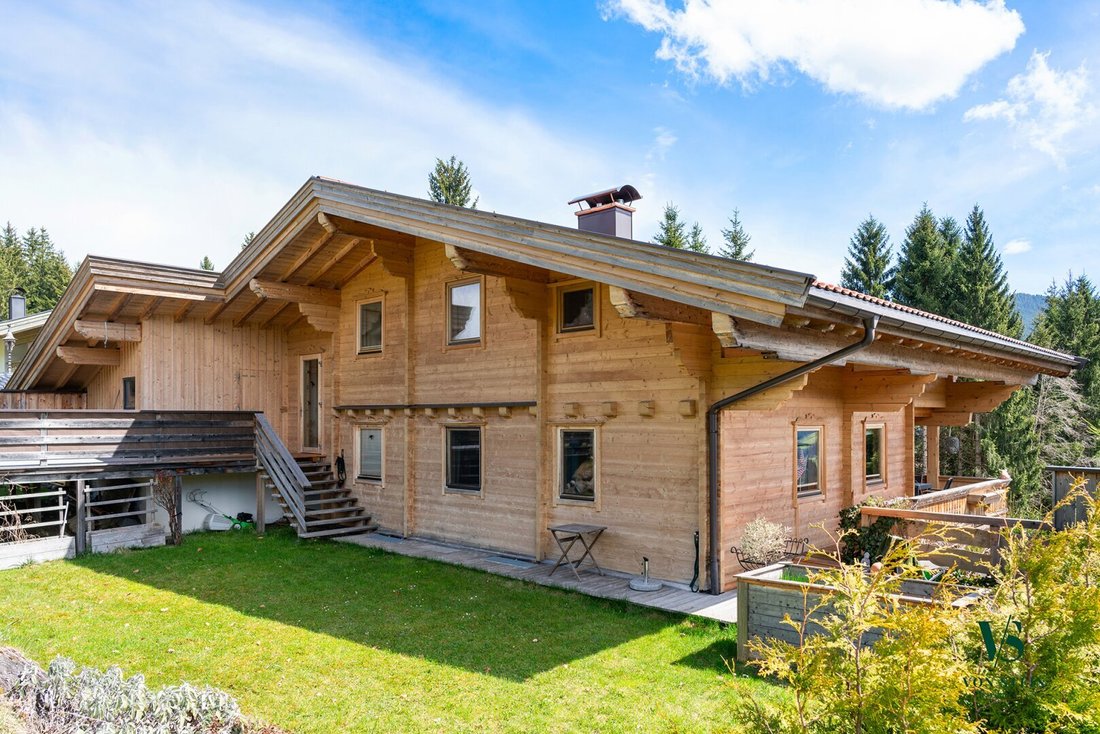 Alpenparadies Mit Schwimmteich Und Viel Platz – Leben, Vermieten & Kraft Tanken!