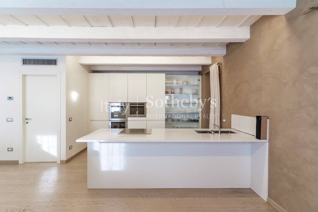 House in Sant'Ambrogio di Valpolicella, Veneto, Italy 4 - 17034336