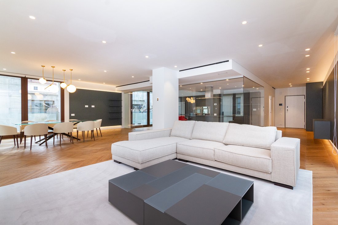 Apartment in Center, Turin, Piedmont 5 - 17037762